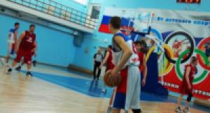 Баскетболисты «Арсенала» проиграли ярославскому «Буревестнику»