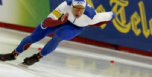 Конькобежец Павел Кулижников стал чемпионом мира на дистанции 500 м