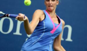 Плишкова уступила Вандевеге в первом круге турнира в Дубае
