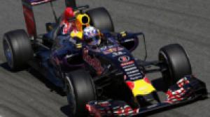 В Red Bull могут расстаться со своими гонщиками, предупредил Марко