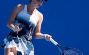 Теннисистка Веснина вышла во второй раунд квалификации Miami Open
