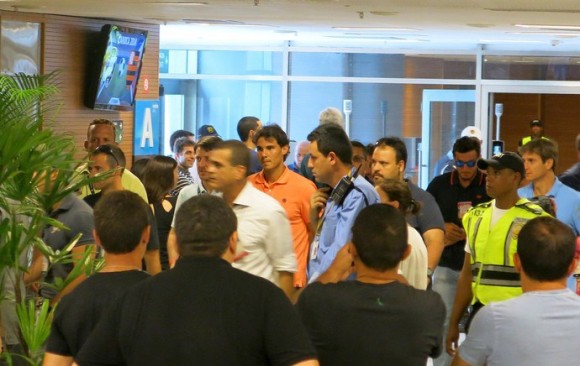 Рафаэль Надаль посетил "Маракану" в Рио-де-Жанейро