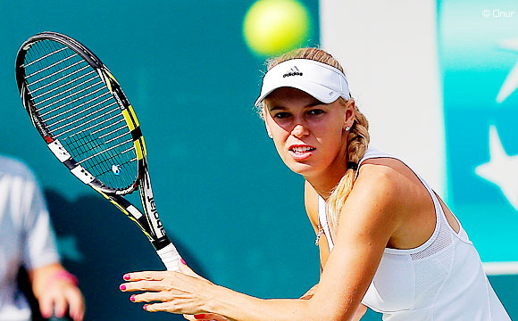 Каролин Возняцки выиграла в финале в Стамбуле со счётом 6-1, 6-1
